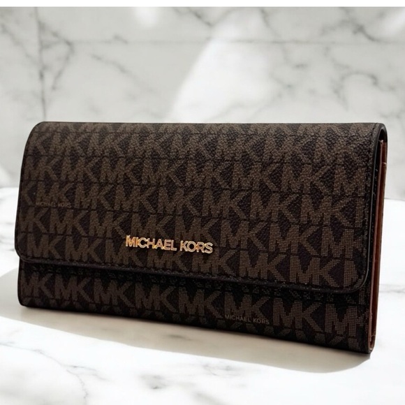 Michael Kors Large Jet Set Travel Signature Wallet Brown - Picture 2 of 8